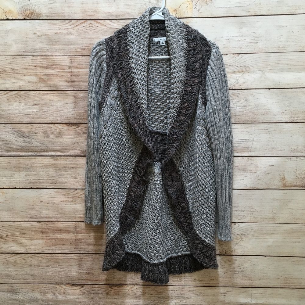 CABI SHADOW CIRCLE CHUNKY KNIT SWEATER IN GRAY‎